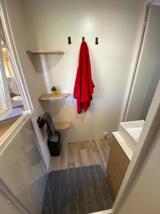 Mobil Home De Charme Fréjus Buitenkant foto