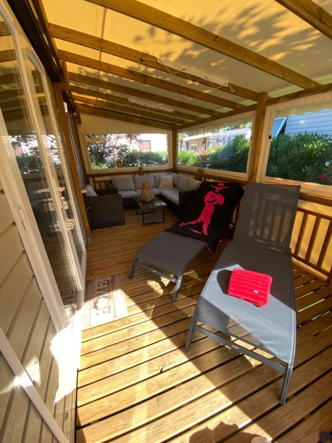 Mobil Home De Charme Fréjus Buitenkant foto